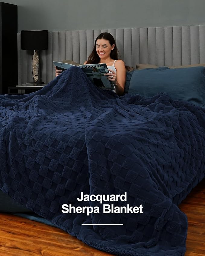 Pawque Super Soft Cozy Throw Blanket Twin Size for Couch Bed, Fluffy Sherpa Fleece Reversible Thick Warm Fuzzy Blanket for All-Season, 3D Checkered Jacquard Decorative Blankets, Navy Blue, 60" x 80"