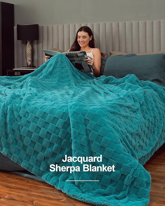 Pawque Super Soft Cozy Throw Blanket Twin Size for Couch Bed, Fluffy Sherpa Fleece Reversible Thick Warm Fuzzy Blanket for All-Season, 3D Checkered Jacquard Decorative Blankets, Teal Green, 60" x 80"