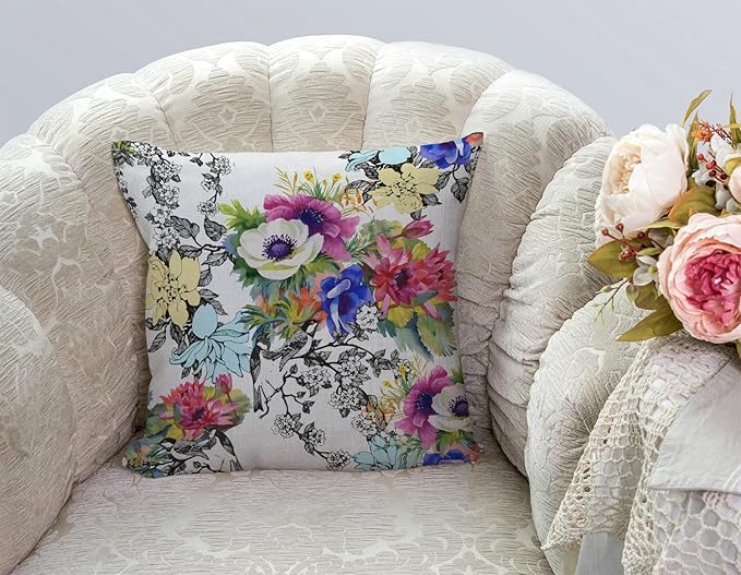 TSSOHU Throw Pillow Cover Vivid Colorful Garden Print Blossoming Wildflowers Birds Leaves Branches Decorative Throw Pillow Case Square 18" x 18" Home Couch Bed Pillowcase