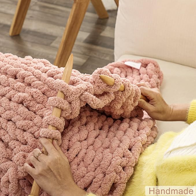 WESHIONGOO Chunky Knit Blanket Throw 40"×40" Knitted Throw Blankets for Couch Bed Fluffy Soft Blanket with Jumbo Chenille Yarn Thick 100% Handmade(Pink)