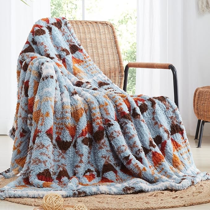 CASAAGUSTO Boho Sherpa Throw Blanket, Aztec King Size Blanket, Ultra Soft, Warm, Cozy, Plush, Thick Fleece Bohemian Throw Blanket for Couch, Bed, Sofa (Blue Grey 108 * 90 Inch)
