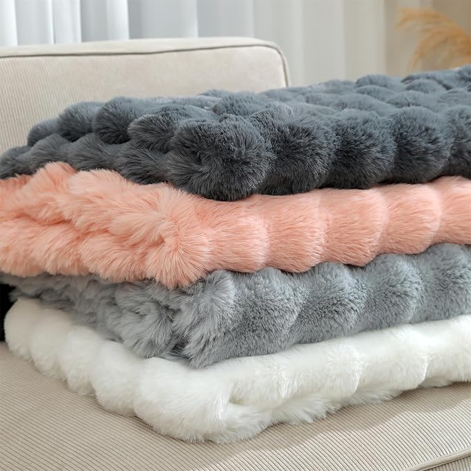 RYNGHIPY Faux Fur Blanket Double-Sided Thick Warm Blanket for Couch Soft Fluffy Furry Blankets for Sofa Chair (Dark Grey, 51''x63'')