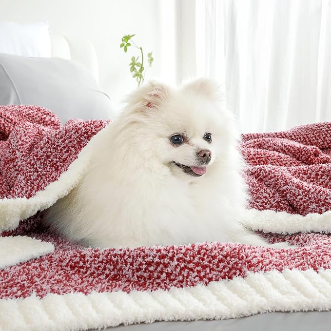 Snuggle Sac Red Throw Blanket for Couch, Super Soft Warm Christmas Red Blankets Cozy Knit Fuzzy Plush Lightweight Throws for Sofa, Bed, Camping, Heather Red, 50x60 inches