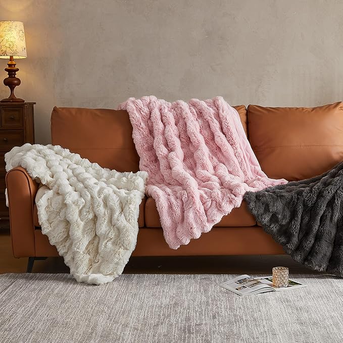 JELLYMONI Faux Fur Throw Blanket, Pink Cozy Plush Bubble Bed Blanket, Thick and Warm, Twin (60" x 80")