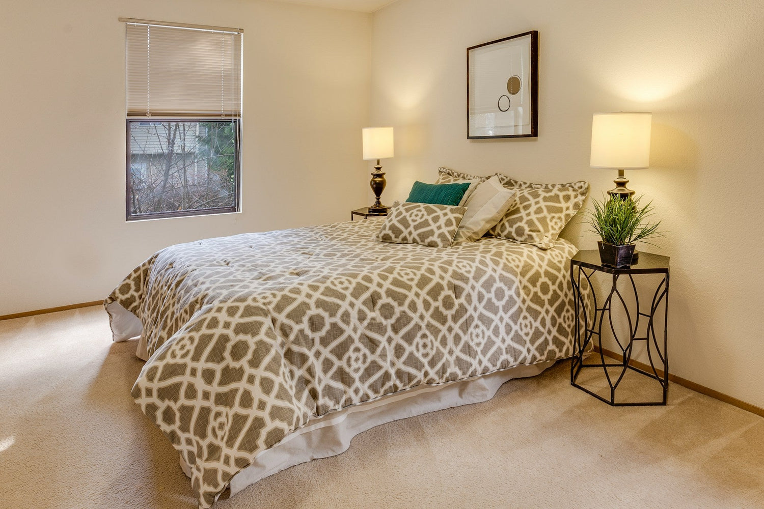 Bedding & Textiles