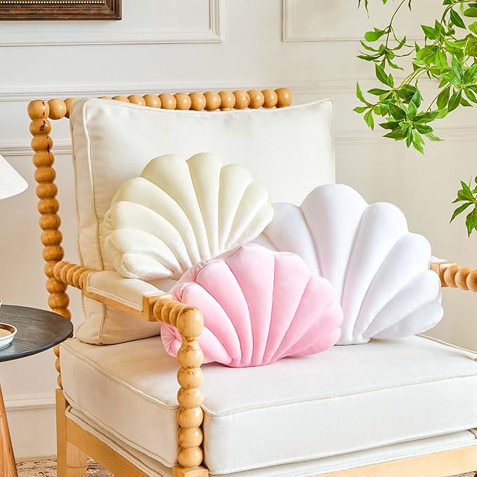 Pink Seashell Throw Pillows, Shell Shaped Throw Pillows, 18 Inch Soft Velvet Home Decorative Pillow Plush Cushion for Bed Couch Living Sofa Room Decor Accent Throw Pillow
