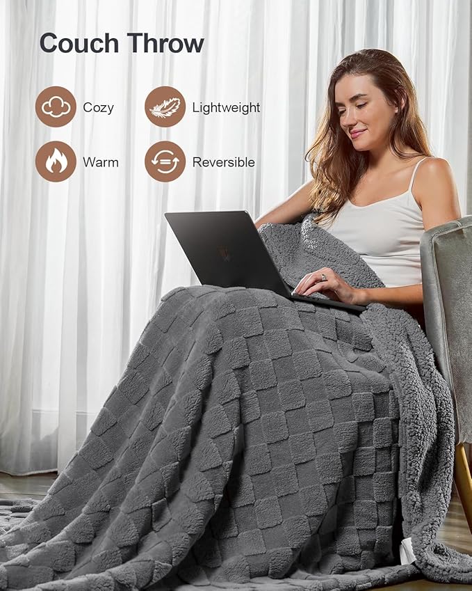 Pawque Super Soft Cozy Throw Blanket for Couch Sofa Bed - Fluffy Sherpa Fleece Reversible Thick Warm Fuzzy Blanket for All-Season, 3D Checkered Jacquard Elegant Decorative Blankets, Grey, 50" x 60"