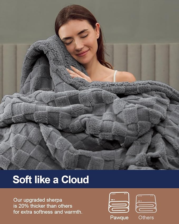 Pawque Super Soft Cozy Throw Blanket King Size for Couch Bed, Fluffy Sherpa Fleece Reversible Thick Warm Fuzzy Blanket for All-Season, 3D Checkered Jacquard Decorative Blankets, Grey, 108"x90"