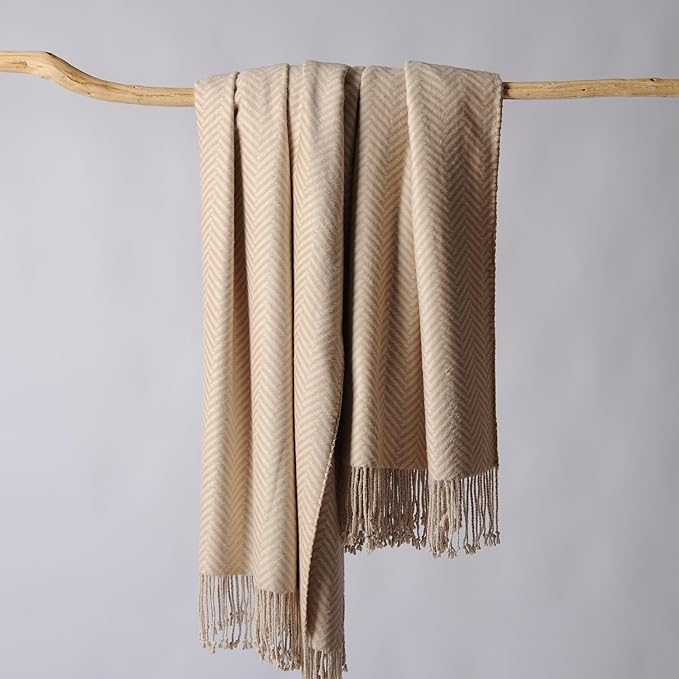 CUDDLE DREAMS Silk Throw Blanket with Hand-Knotted Fringe, Natural, Soft & Breathable (Herringbone-Taupe)