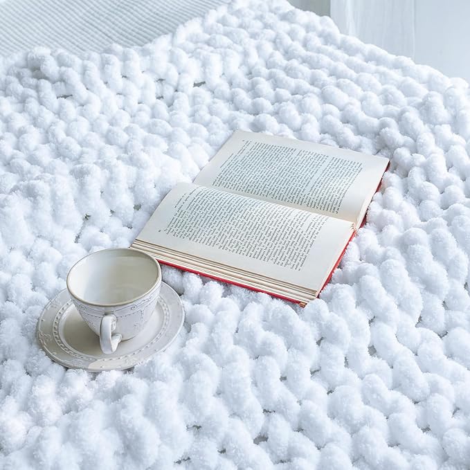 Chunky Knit Blanket - Luxury Soft Cozy 40 * 50 Throw Blanket,100% Woven Blanket Rope Knot Throw Blanket for Couch, Sofa, Home Decor, Gift - Machine Washable(White)