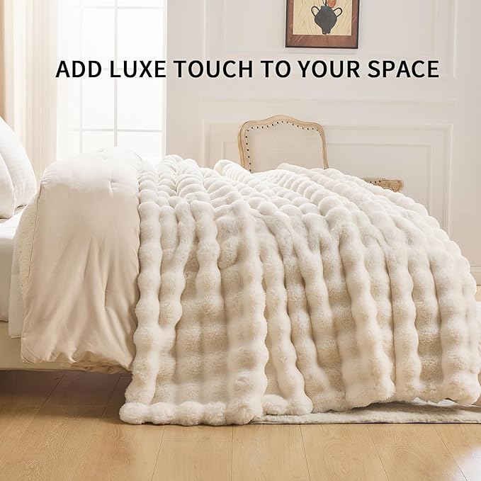 Cozy Faux Fur Throw Blanket for Bed-Warm Fuzzy Throw Blanket, Soft Plush Thick Bubble Blankets for Bedroom and Living Room, Furry Luxury Blanket, 90 x 90, Cream