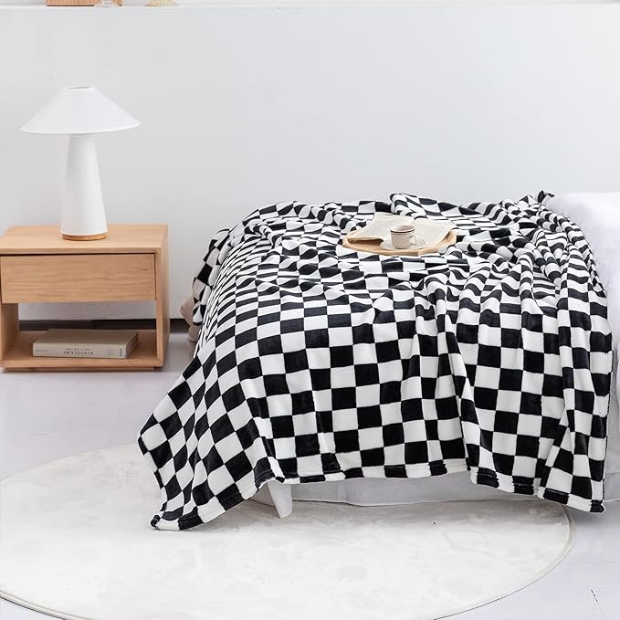 LOMAO Throw Blankets Flannel Blanket with Checkerboard Grid Pattern Soft Throw Blanket for Couch, Bed, Sofa Luxurious Warm and Cozy for All Seasons (Black, 60"x80")