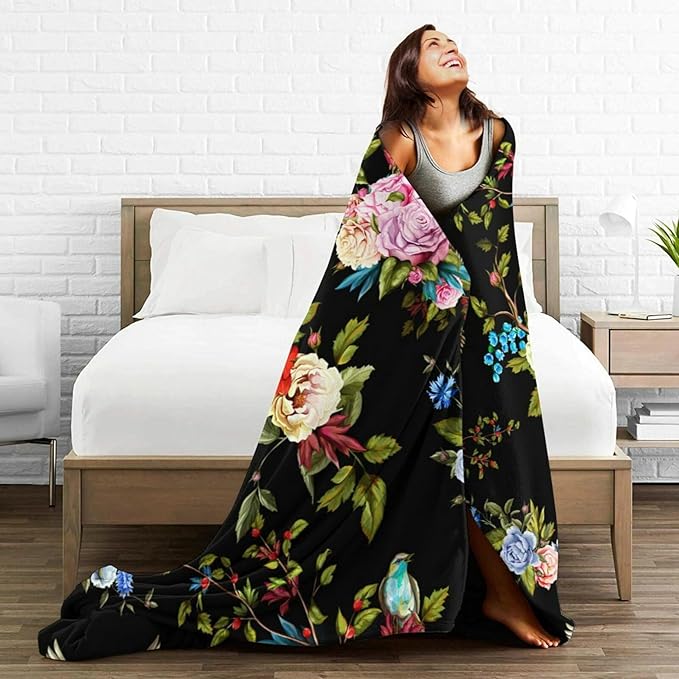 HGOD DESIGNS Wild Flowers Blanket for Women, Lightweight Soft Fleece Flannel Throw Blanket Peony Roses Sofa Couch Living Room 40x50 Inch