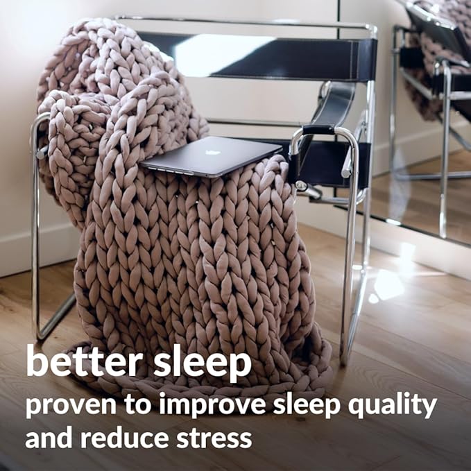 Nuzzie Chunky Knit Blanket - Breathable, Cooling, Hand Made Knit Throw Blanket for Sleep - Machine Washable, Stylish Decor Design (Dusty Rose, Queen | 22lbs | 60"x80")