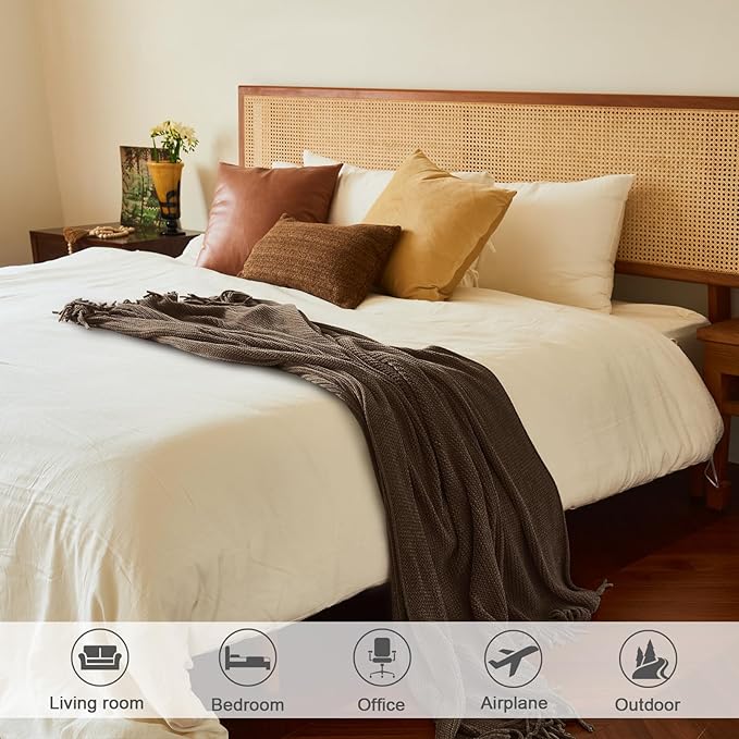 lifein Throw Blanket for Couch, Soft Boho Decor Bed Throw,Cozy Brown Knitted Chenille Small Farmhouse Lightweight Throw for Spring(Brown,50 * 60")