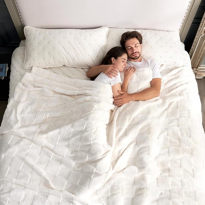 Cozy Bliss Checkered White Large Faux Rabbit Fur Queen Size Blanket, Soft Fuzzy Fluffy Minky Cream Furry Blankets for Couch, Bed (90 * 90 Inches Ivory)