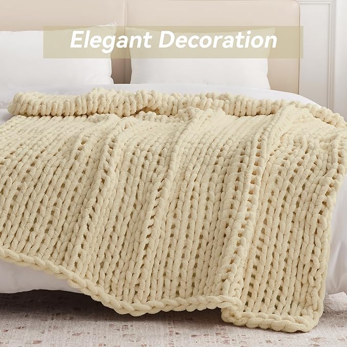 Chunky Knit Throw Blanket, 30''*40'' Knitted Throw Chenille Yarn for Bed Couch, Handmade Oatmeal Crochet Big Thick Blanket, Machine Washable Cute Comfy Blanket for Home Decor