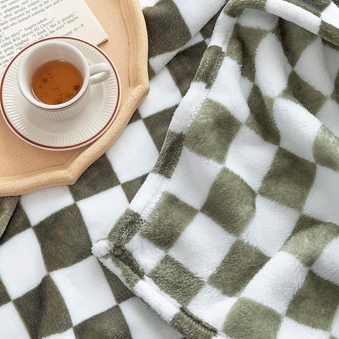 LOMAO Throw Blankets Flannel Blanket with Checkerboard Grid Pattern Soft Throw Blanket for Couch, Bed, Sofa Luxurious Warm and Cozy for All Seasons (Dark Olive, 90"x90")