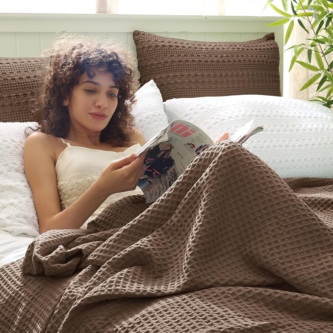 PHF Ultra Soft Waffle Weave Throw Blanket 50"x 60"- Washed Lightweight Breathable Cozy Woven Blanket for Bed - Aesthetic Decor for Couch Bedding Sofa Home Car - Cocoa Brown