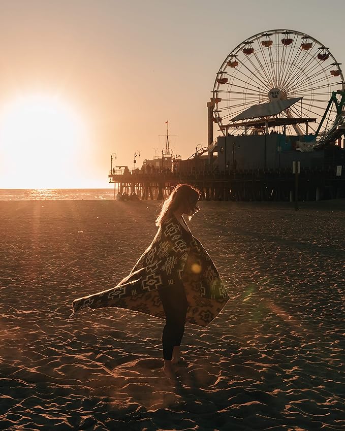 Inca Aztec Throw, Queen, King Blanket | Southwest Indian Navajo Boho Style | Native Cover for Camping, Bedding, Couch, Vanlife | Faux Alpaca, Lightweight, Hypoallergenic (Obsidian Black, Throw)