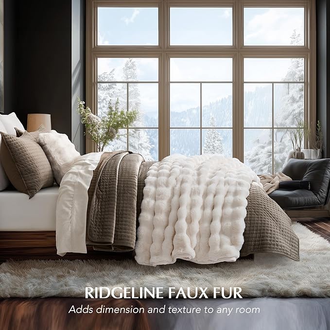 EVERGRACE Ultra Soft Luxury Fluffy Ridgeline Faux Rabbit Fur Throw Blanket, Thick Warm Bubble Throw for Bed, Cozy Plush Reversible Blankets for Couch, Chair, Sofa, Ivory White, 60x80 Inches, 870 GSM