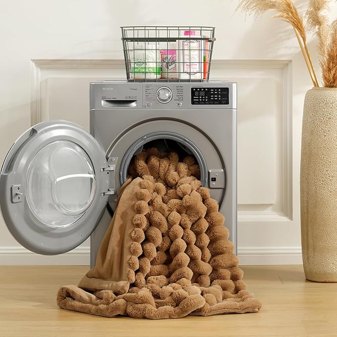 Cozy Bliss Faux Fur Throw Blanket for Couch, Cozy Warm Plush Striped Blanket for Sofa Bedroom Living Room, 60 * 80 Inches Toasty Brown