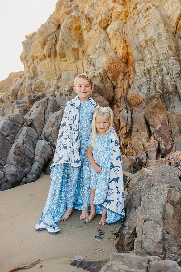 Copper Pearl Jumbo Premium Knit 3 Layer Stretchy Throw Blanket Cove