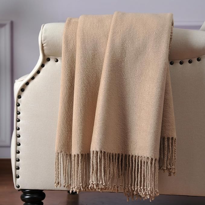 CUDDLE DREAMS Silk Throw Blanket with Hand-Knotted Fringe, Natural, Soft & Breathable (Taupe)