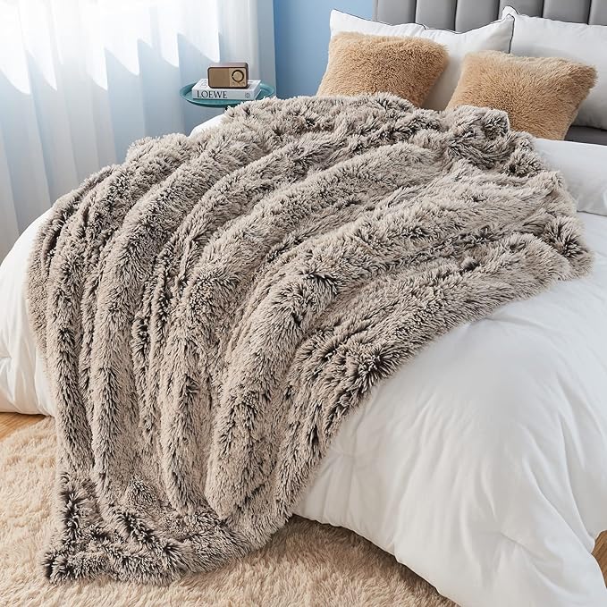 GONAAP Fuzzy Faux Fur Throw Blanket Queen Size Frosty Brown Super Soft Cozy Plush Fuzzy Shaggy Blanket for Couch Sofa Bed (Frosty Brown, Queen(90"x90"))