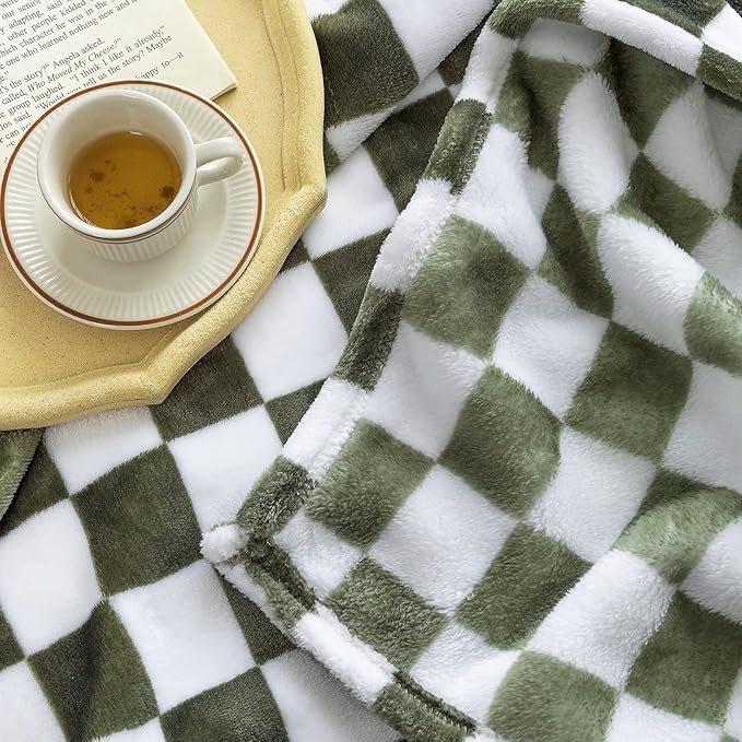 LOMAO Throw Blankets Flannel Blanket with Checkerboard Grid Pattern Soft Throw Blanket for Couch, Bed, Sofa Luxurious Warm and Cozy for All Seasons (Dark Olive, 60"x80")