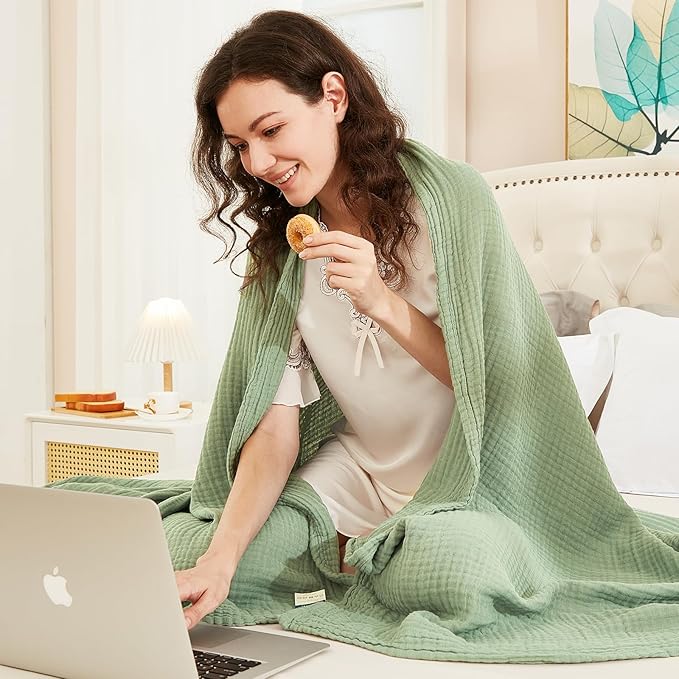 EMME Cotton Blanket Twin XL for Bed Soft Muslin Blankets 66"x90" Lightweight Breathable Layering Bedspread Coverlet All Season Gauze, Sage Green