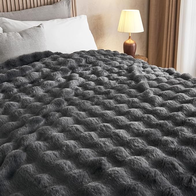 Lotus Karen Queen Size Faux Fur Blanket Dark Gray - Big Bubble Rabbit Fluff Throw for Bed Large Fluffy Fuzzy Cozy Thick Furry Plush Shaggy Blankets 90x90 Inches