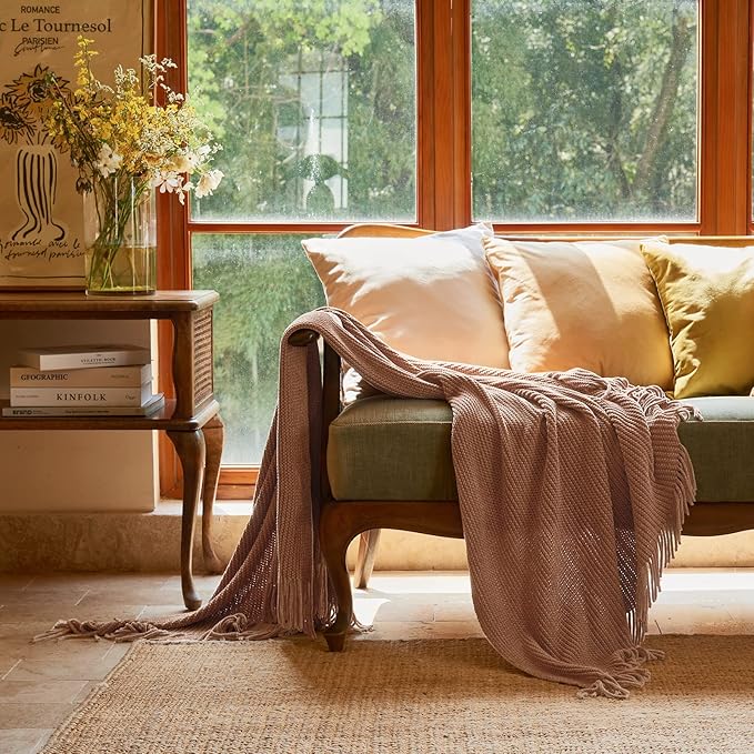 lifein Pink Throw Blanket for Couch, Soft Boho Decor Bed Throw,Cozy Chenille Knitted Small Farmhouse Lightweight Throw for Spring(Pink,50 * 60")