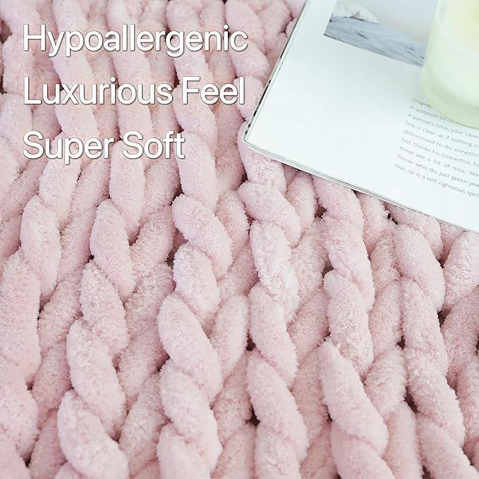 Maetoow 30X40 Inch Chenille Chunky Knit Blanket Throw, Handmade Warm & Cozy Blanket Couch, Bed, Home Decor, Soft Breathable Fleece Banket, Christmas Thick and Giant Yarn Throws, Light Pink