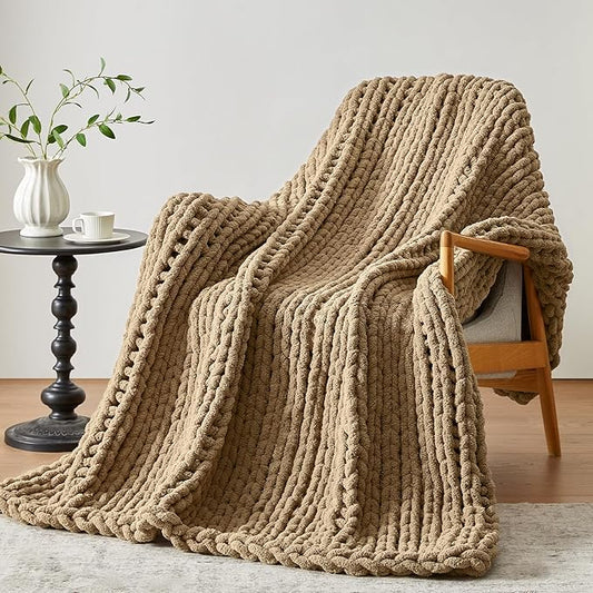 Chunky Knit Throw Blanket, 40''*50'' Knitted Throw Chenille Yarn for Bed Couch, Handmade Light Brown Crochet Big Thick Blanket, Machine Washable Cute Comfy Blanket for Home Decor