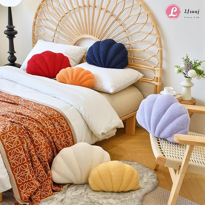 Red Seashell Throw Pillows, Shell Shaped Throw Pillows, 13 Inch Soft Home Decorative Pillow Plush Cushion for Bed Couch Living Sofa Room Decor Accent Throw Pillow