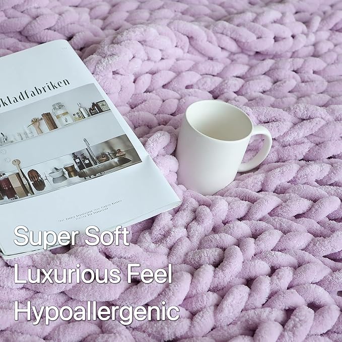 Maetoow Chenille Chunky Knit Blanket Throw (60×80 Inch), Handmade Warm & Cozy Blanket Couch, Bed, Home Decor, Soft Breathable Fleece Banket, Christmas Thick and Giant Yarn Throws, Purple
