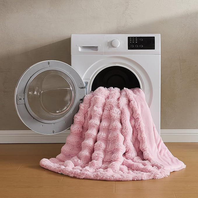 JELLYMONI Faux Fur Throw Blanket, Pink Cozy Plush Bubble Bed Blanket, Thick and Warm, 50" X 60"