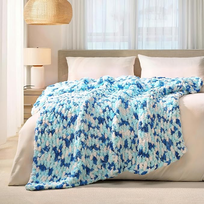 L'AGRATY Chunky Knit Blanket Throw: 50''x60'' Chenille Chunky Knitted Throw Blankets for Bed Couch - Handmade Thick Cable Knit Blanket - Large Crochet Rope Blankets for Home Decor