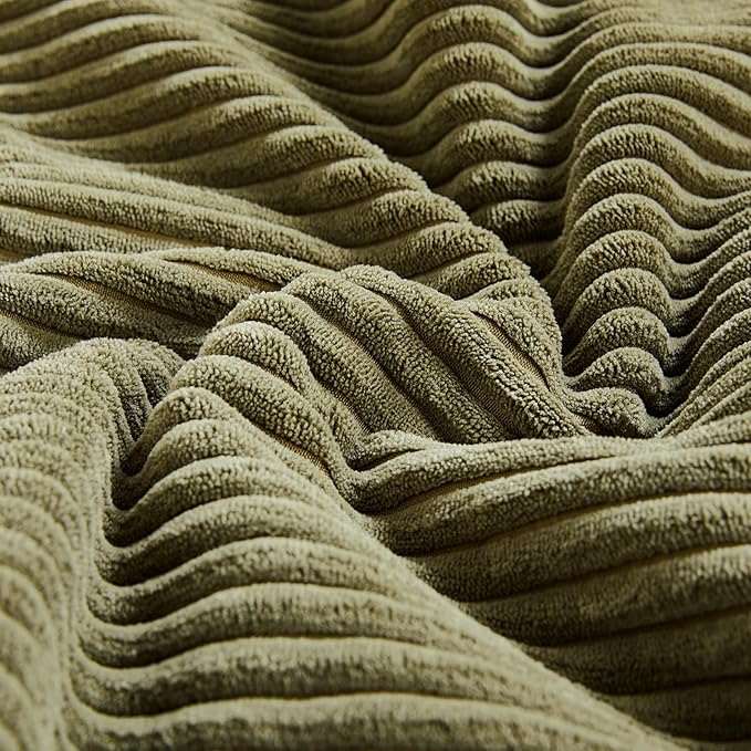 Fancy Homi 2 Packs Olive Green Samll Decorative Throw Pillow Covers 14x14 Inch with for Couch Bed Sofa, Rustic Farmhouse Boho Home Decor, Soft Corss Patchwork Corduroy Square Cushion Case 35x35 cm