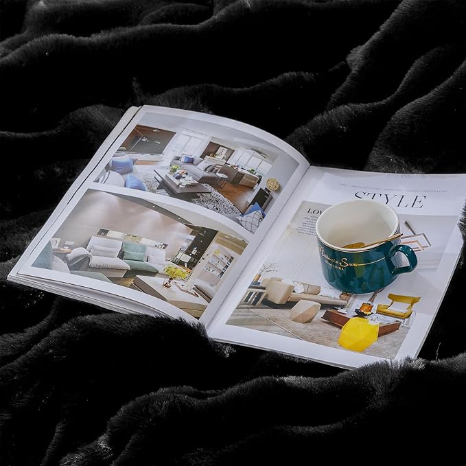 Faux Fur Black Thick Soft Throw Blanket 60X80 for Bed Couch Gift Office Chair Bunny Faux Rabbit Fur Blanket Decorative Warm Throw Blanket 860 GSM