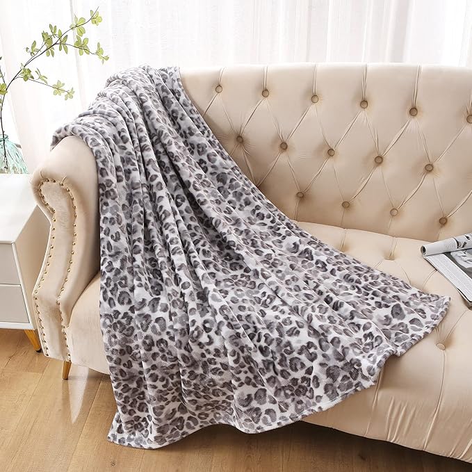MERRYLIFE Cheetah Throw Blanket for Couch | Soft Decorative Ultra-Plush Colorful| Throw Size Travel Blanket Plush|(50" 60", Snow Leopard)