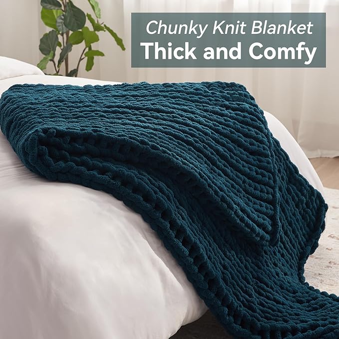 Chunky Knit Throw Blanket, 40''*50'' Knitted Throw Chenille Yarn for Bed Couch, Handmade Peacock Blue Crochet Big Thick Blanket, Machine Washable Cute Comfy Blanket for Home Decor