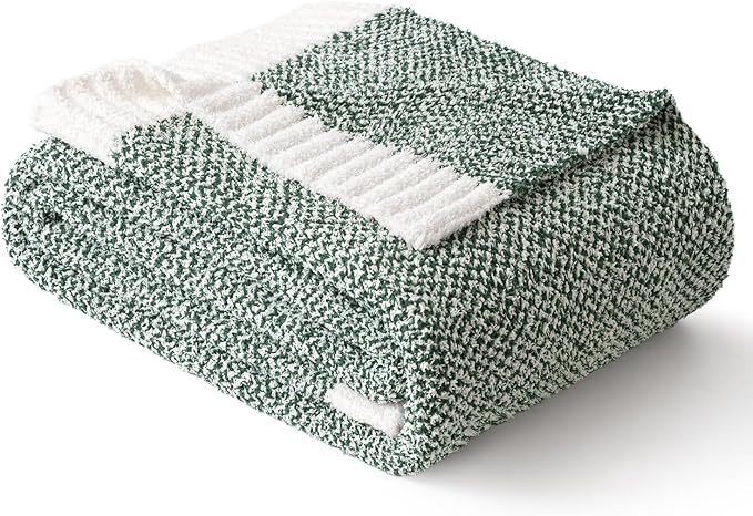 MIULEE Green Super Soft Throw Blanket for Couch, Cozy Fluffy Warm Throws Knit Blankets for Sofa, Bed, Chair, Living Room, Camping, Picnic, 50 x 70 inch