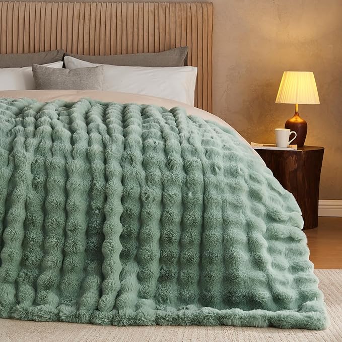 Lotus Karen Faux Fur Throw Blanket Sage Green - Big Bubble Rabbit Fluff Blanket for Couch Bed Sofa,Softest Fluffy Fuzzy Cozy Blanket,Plush Thick Furry Shaggy Warm Blankets for Women,90x90 Inches