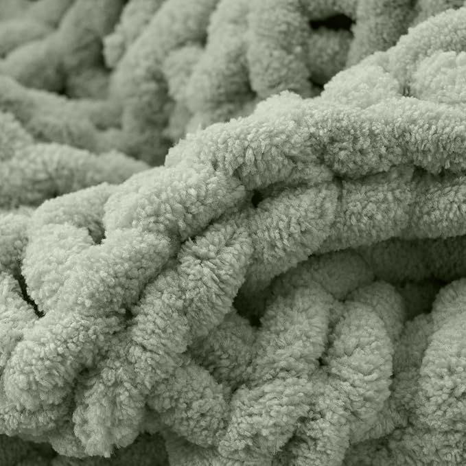 Battilo Chunky Knit Throw Blanket, Soft and Thick Chenille Throw Blanket, 50"x60" Handmade Cable Knit Crochet Blanket, Large Rope Knot Throw Blankets for Couch Sofa Bed Home Decor, Light Green