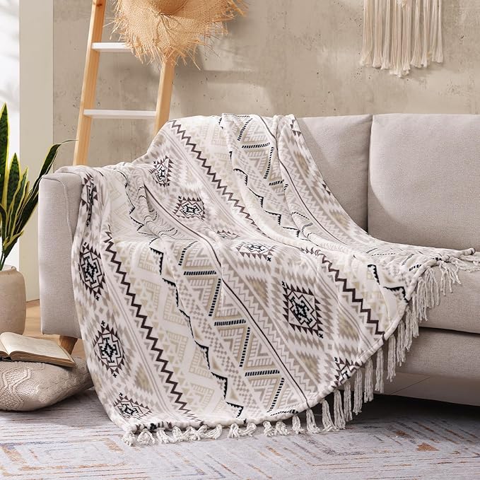 CASAAGUSTO Boho Throw Blanket - Beige and Gray Decorative Blankets with Tassel, Printed Flannel Bohemian Blanket for Chair, Bed, Sofa, Couch(60 * 80, Beige and Gray)