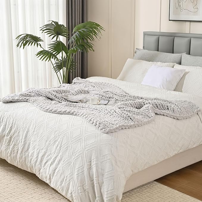 Esterra Chunky Knit Blanket Throw 60"x80", 100% Hand Knitted Chenille Throw Blanket, Cozy Soft Thick Cable Knit Throw Large Rope Knot Crochet Throw Blanket for Sofa Couch Bed, Light Gray