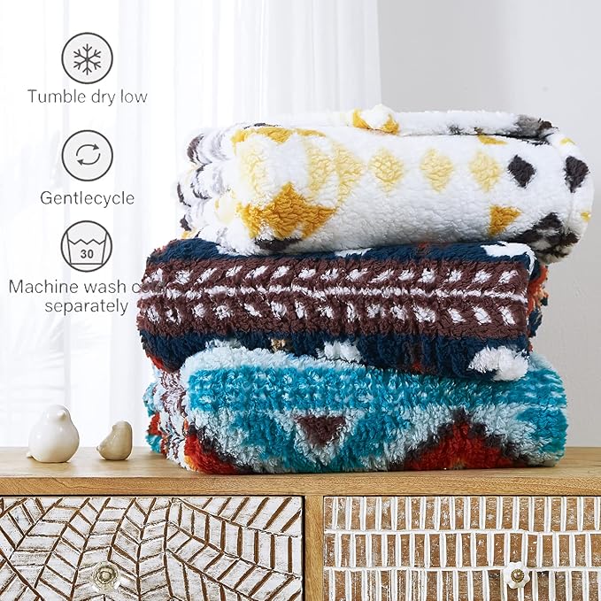CASAAGUSTO Boho Sherpa Throw Blanket, Aztec Throw, Ultra Soft, Warm, Cozy, Plush, Thick Fleece Bohemian Throw Blanket for Couch, Bed, Sofa (Aqua 50 * 60 Inch)
