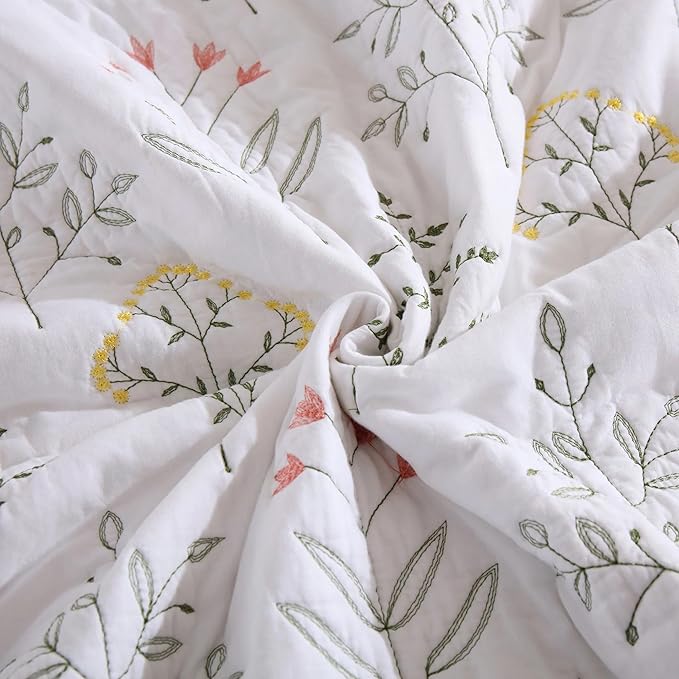 MarCielo 3-Piece 100% Cotton Oversized Bedspread Lightweight Quilt Coverlet Embroidery Farmhouse Bedding Set(TL Floral White,Oversized Queen (100"x106"))